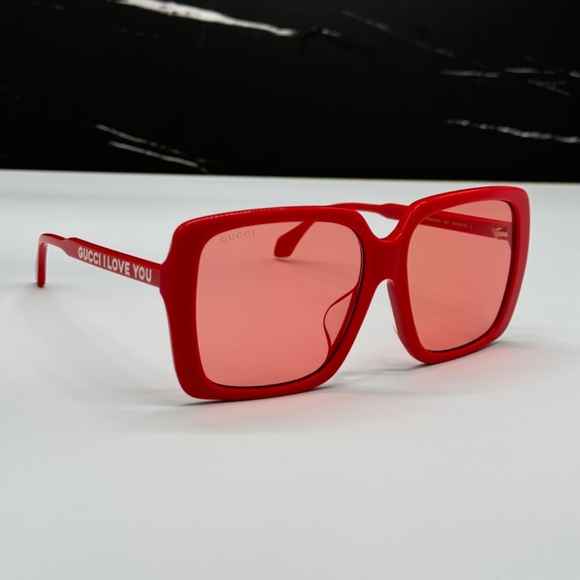 Gucci Red Sunglasses - Picture 9 of 13